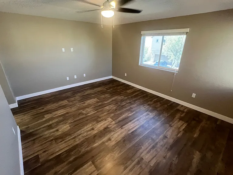 779 Proud Waters Ct — Photo 26