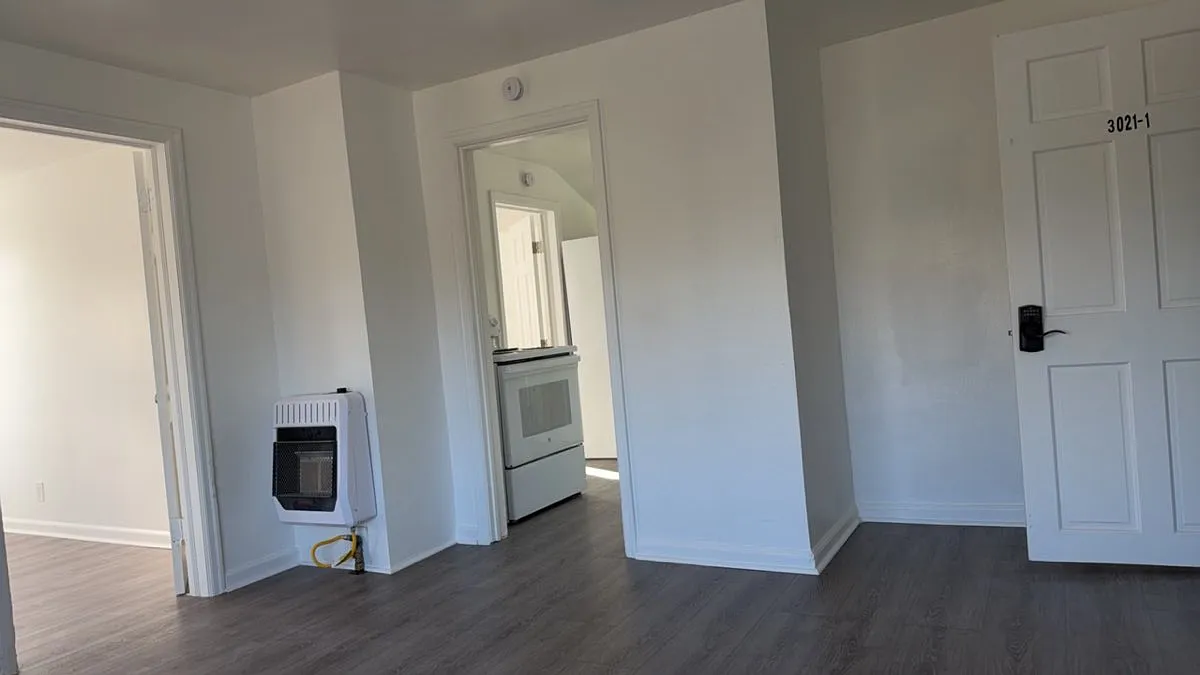 2 bed, $1,195 — Photo 2
