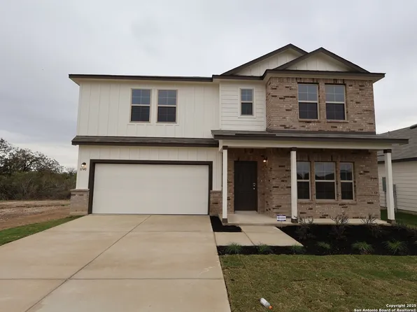 8740 Rucker Pond Trail, San Antonio, TX 78252