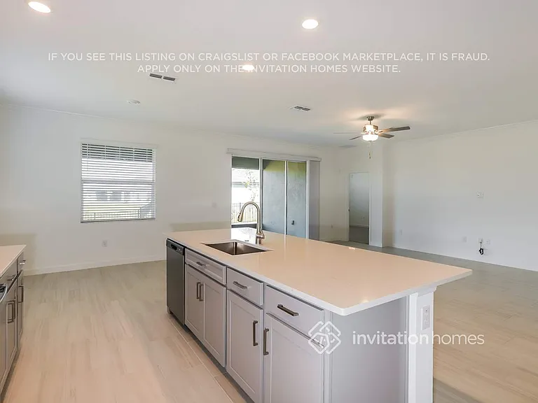 14137 17th Ct E — Photo 9