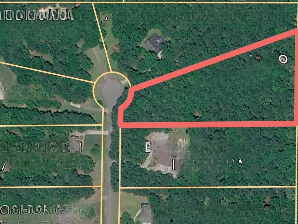 2nd image of 303 Baron Dr #14