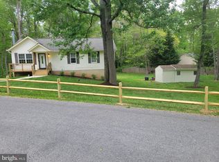 8973 Round Top Rd, Manassas, VA 20112