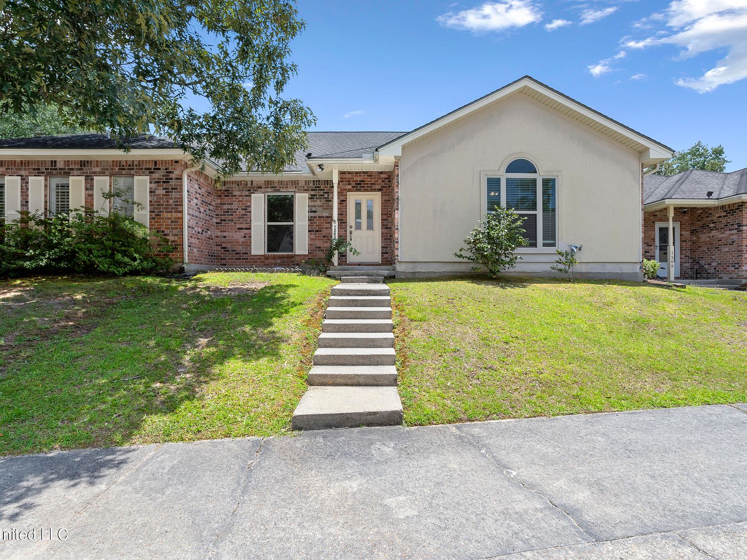 1203 Kapalama Ct, Diamondhead, MS 39525 Zillow