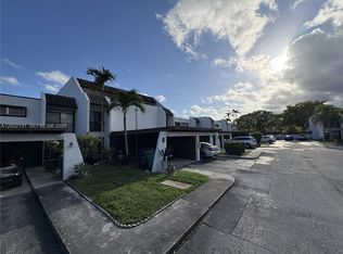 6530 Kendale Lakes Dr APT 1303, Miami, FL 33183