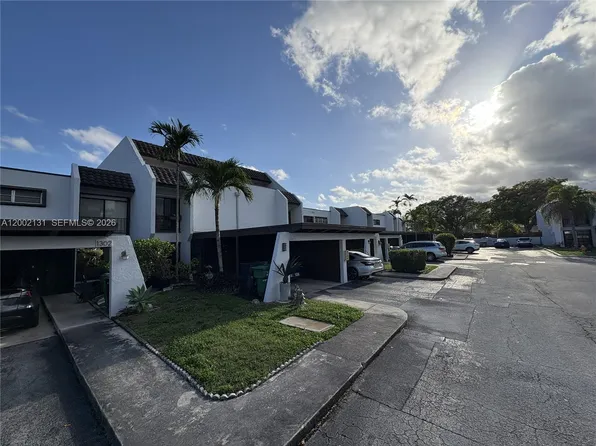 6530 Kendale Lakes Dr APT 1303, Miami, FL 33183