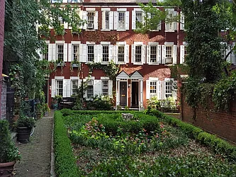 Rented by Sotheby's International Realty