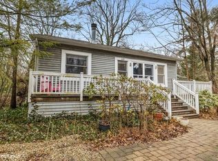 10119 Town Line Rd, Union Pier, MI 49129