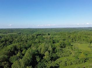 201 Creek Lane Rd, Burgettstown, PA 15021