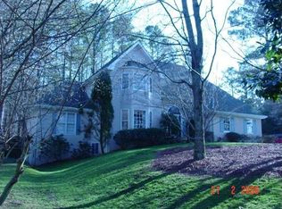 5015 Magnolia Bluff Dr, Sandy Springs, GA 30350