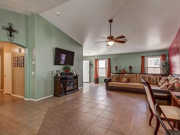 4th image of 15132 N Verbena St