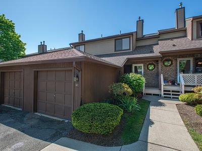 4 Ash Ln Unit 4, Agawam, MA, 01001