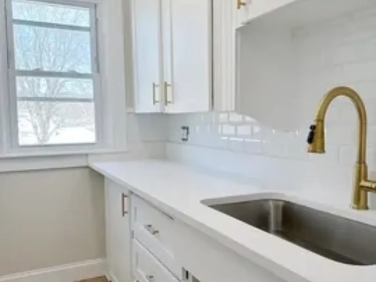 31 Fairlawn Ave #2 — Photo 9
