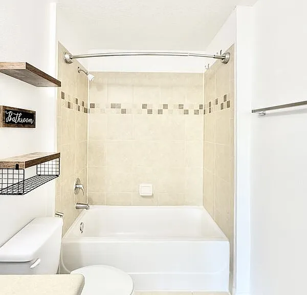 3824 Exeter Ln #1 — Photo 57