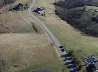 20 Ridgeview Dr, Lancaster, KY 40444