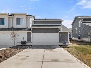 1012 Maple St, Waukee, IA 50263