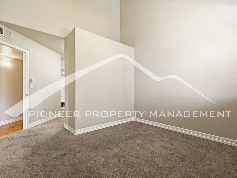 1049 S Walden Way #255 — Photo 12