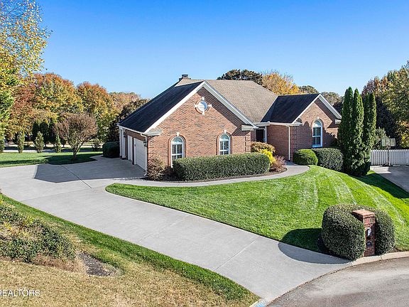 2nd image of 9104 Bolton Ln