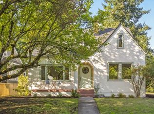3037 NE Skidmore St, Portland, OR 97211