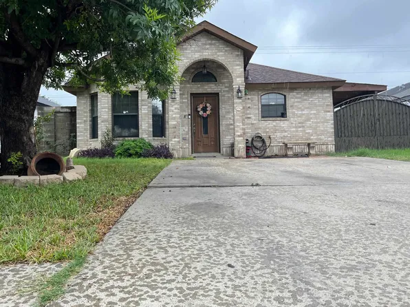 725 Snake Dr, Laredo, TX 78045