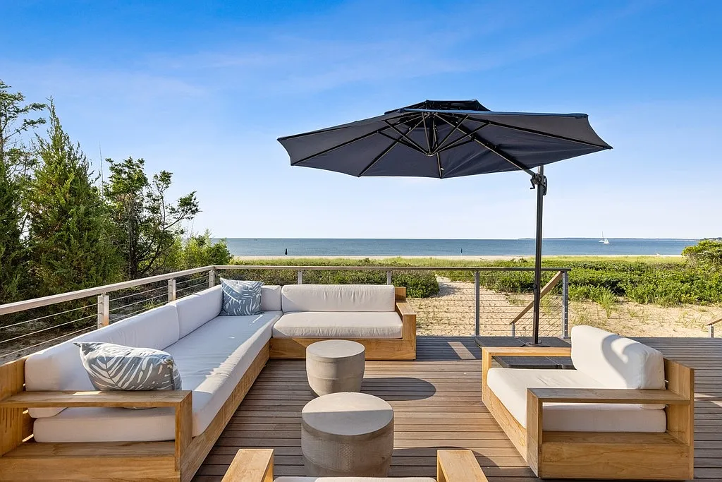 Bay Front New Construction — Photo 1