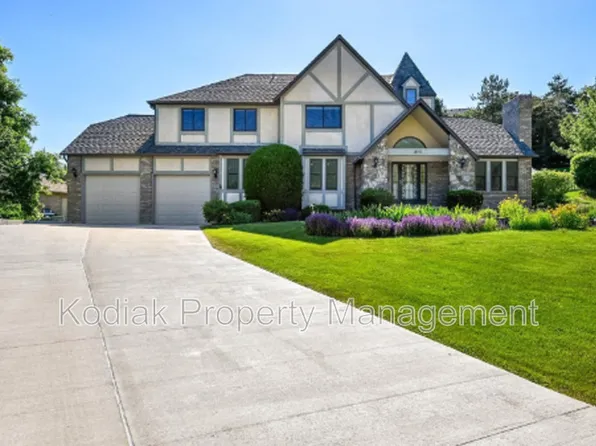 1051 E 5800 S, South Ogden, UT 84405