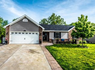 209 Hartford Glen Ct, Foristell, MO 63348