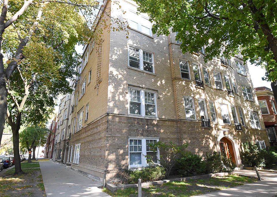 1st image of 1458 W Highland Ave #B3