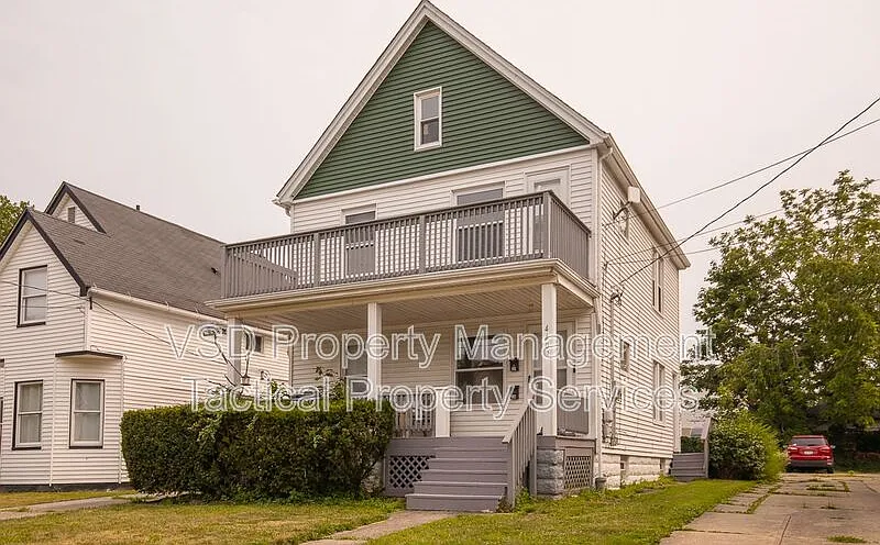 1 bed, 1.0 bath, 660 sqft, $895 — Photo 3