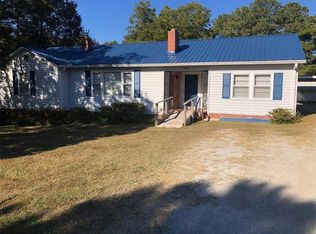 408 W Green St, Iva, SC 29655
