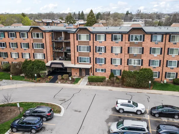 1116 S New Wilke Rd Unit 2-209, Arlington Heights, IL 60005