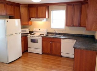 5033 22nd Ave, Kenosha, WI 53140