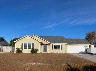 264 Parnell Rd, Hubert, NC 28539