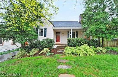 Charming inside and out!