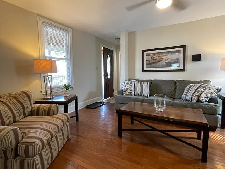1145 Isabella Ct — Photo 3