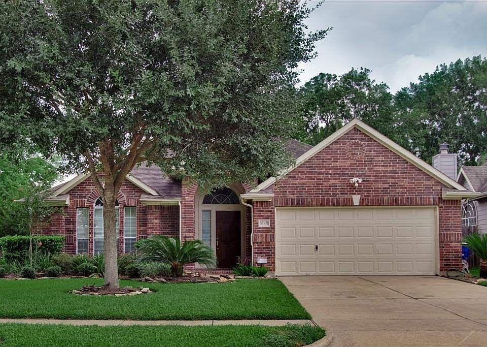 1st image of 10303 Village Lake Dr