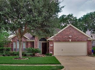 10303 Village Lake Dr, Missouri City, TX 77459