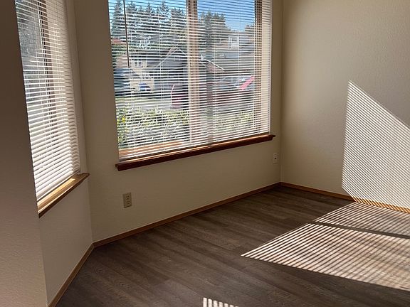 4th image of 216 Varner Ave SE #2