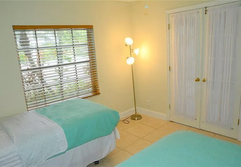 6499 Bay Club Dr #2 — Photo 18