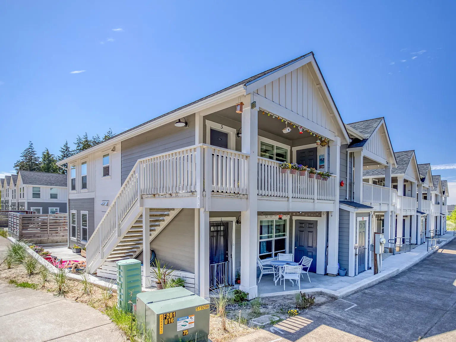 Harborton Apartments — Photo 2