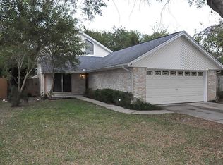 3221 Ohio Ave, Dickinson, TX 77539