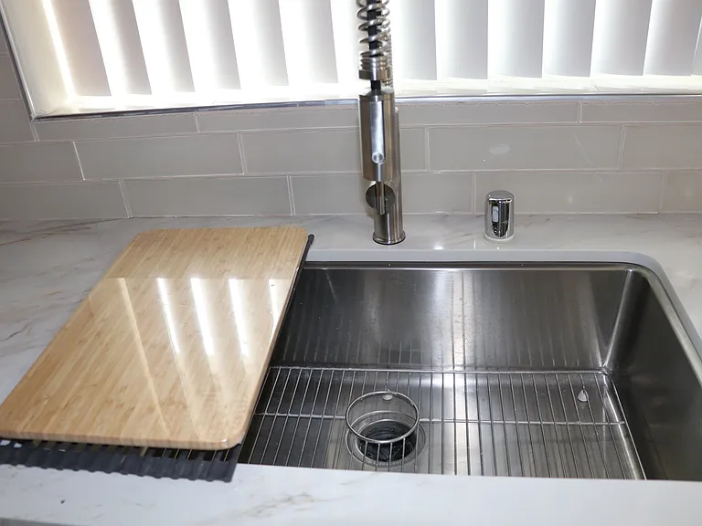 18202 Peppergrove St #18204 — Photo 7