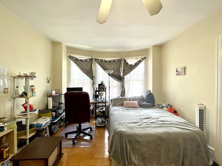 3312 Hamilton — Photo 4