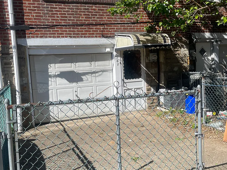 2707 Stevens St — Photo 10