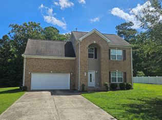 2036 Sweetwood Dr, Suffolk, VA 23434