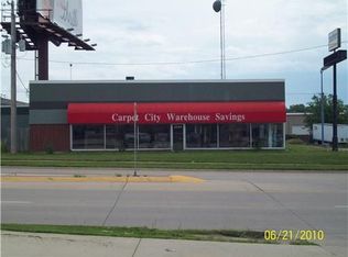 5524 Center Point Rd NE, Cedar Rapids, IA 52402