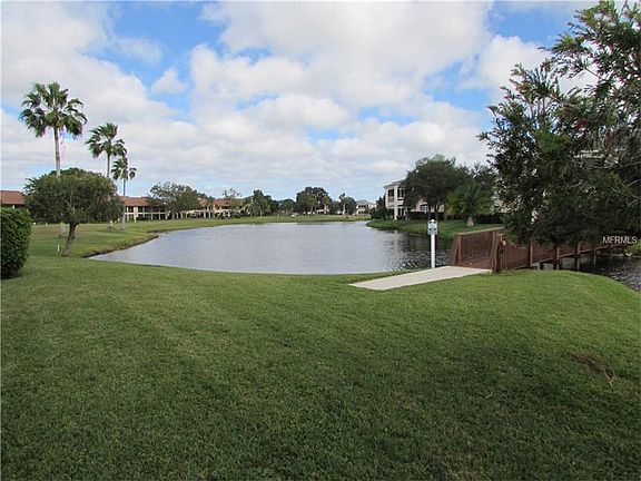 3rd image of 105 Gondola Park Dr