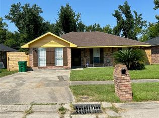 2505 S Sugar Ridge Dr, La Place, LA 70068