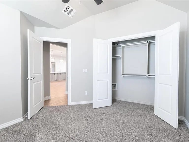 16140 Verbena Cir — Photo 14
