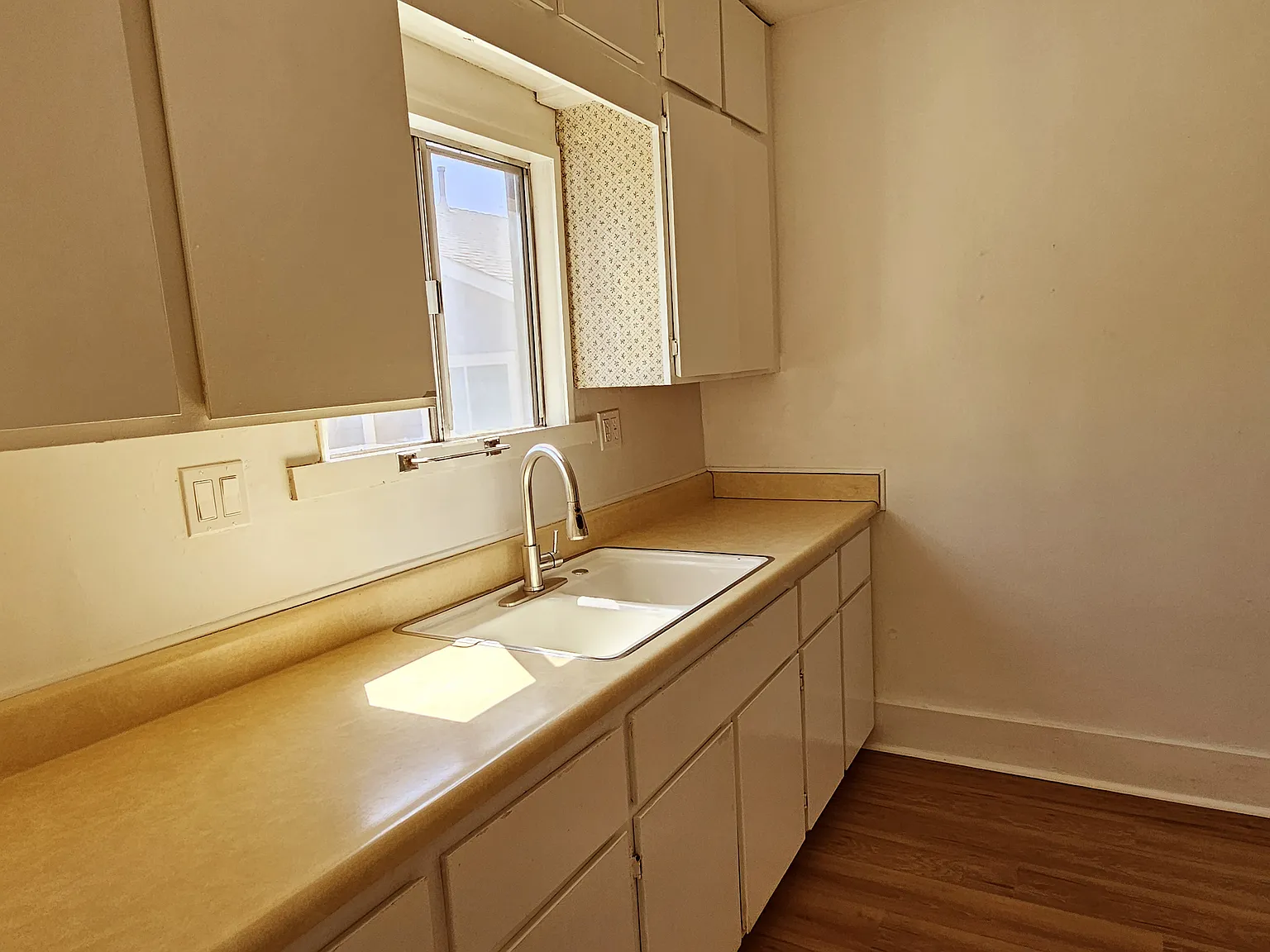 1 bed, $1,800 — Photo 4