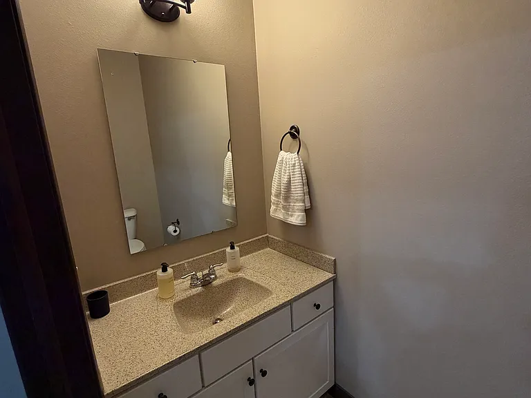 731 Mission Point Rd — Photo 15